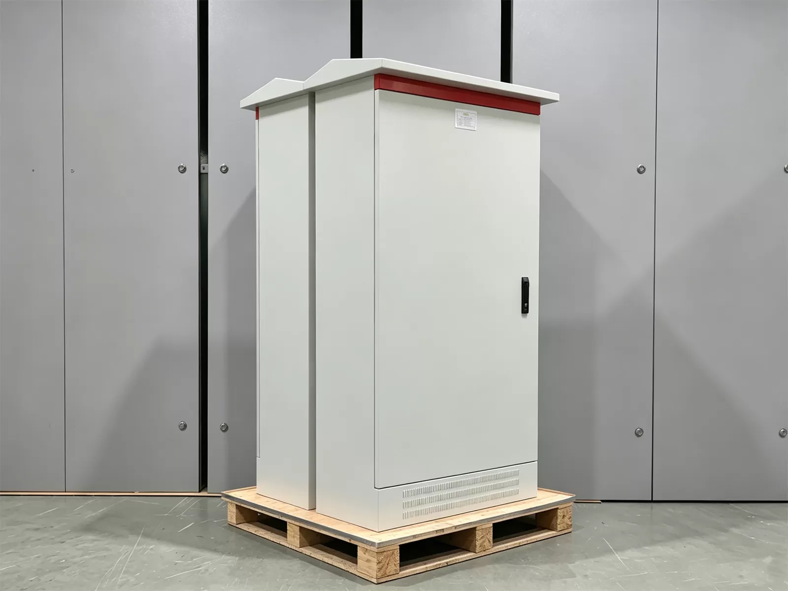 How to choose the DC Distribution Panels? 
